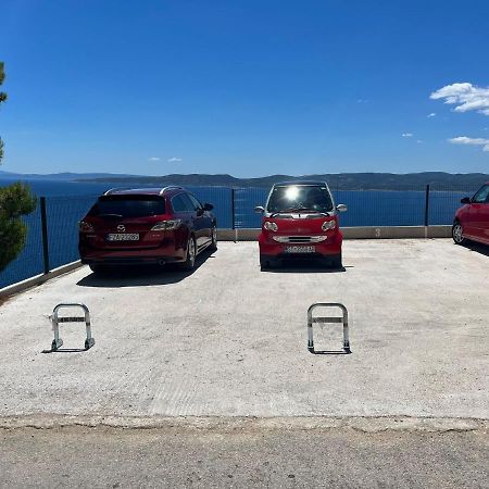Apartman Stevic Pisak Eksteriør bilde