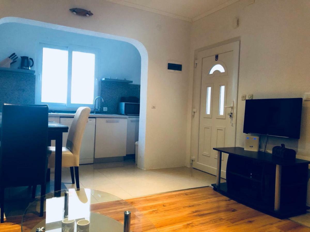 Apartman Stevic Pisak Eksteriør bilde
